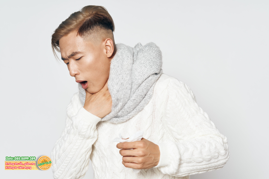 VIÊM HỌNG KÉO DÀI: NGUYÊN NHÂN VÀ CÁCH CẢI THIỆN