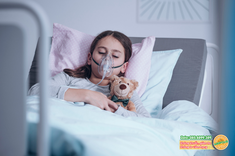 CÁC BỆNH HÔ HẤP THƯỜNG GẶP Ở TRẺ KHI TRỜI TRỞ LẠNH, BA MẸ CẦN LƯU Ý!